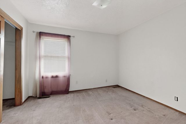 507 Zartman Road SW, Albuquerque, NM 87105