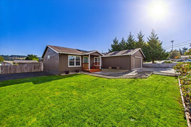 1845 Thelma Street, Fortuna, CA 95540