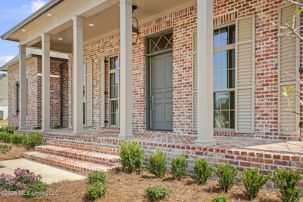 208 Parke Drive, Ridgeland, MS 39157