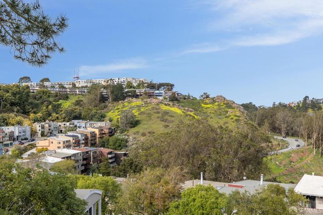 162 Stillings Avenue, San Francisco, CA 94131