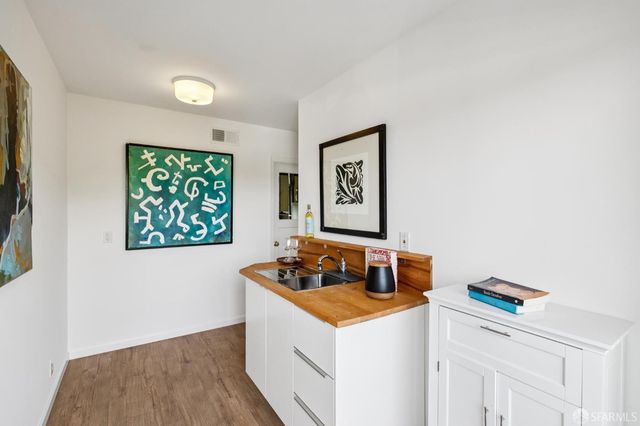 162 Stillings Avenue, San Francisco, CA 94131