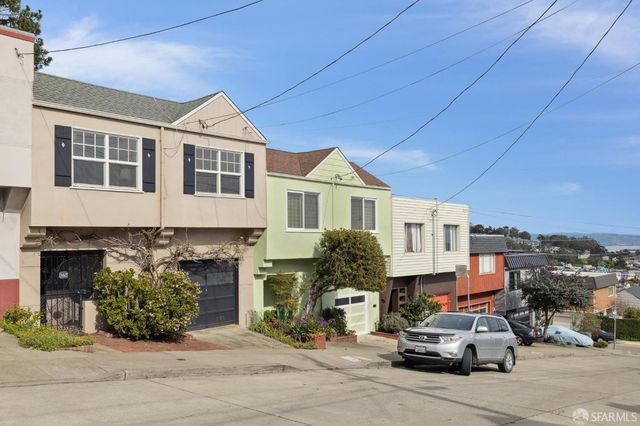 162 Stillings Avenue, San Francisco, CA 94131