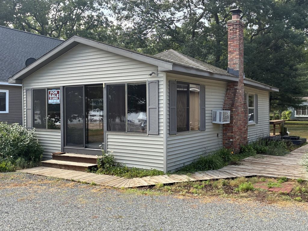 8376 W Pine Grove Beach Drive, Baldwin, MI 49304