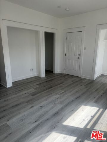 5347 Monroe Street 6, Los Angeles, CA 90038