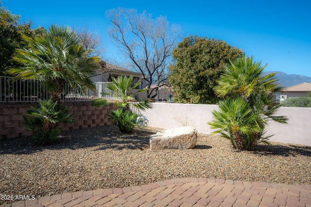 4875 E Somerset Drive, Cornville, AZ 86325