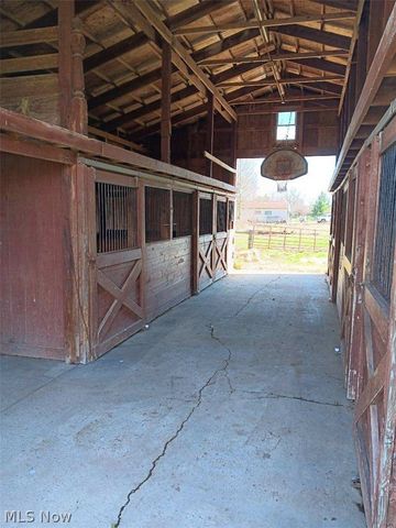 4530 W Middletown Road, Canfield, OH 44406