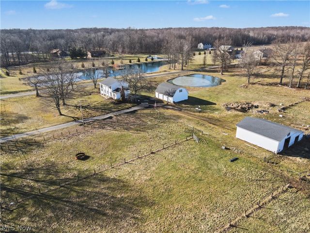 4530 W Middletown Road, Canfield, OH 44406