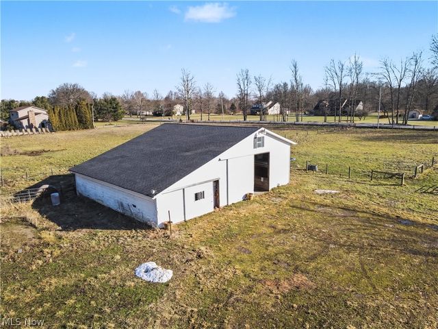 4530 W Middletown Road, Canfield, OH 44406