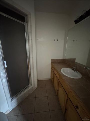 2020 N Aruba Drive, Edinburg, TX 78541