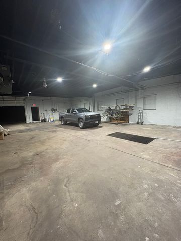 12541 Western Avenue, Blue Island, IL 60406