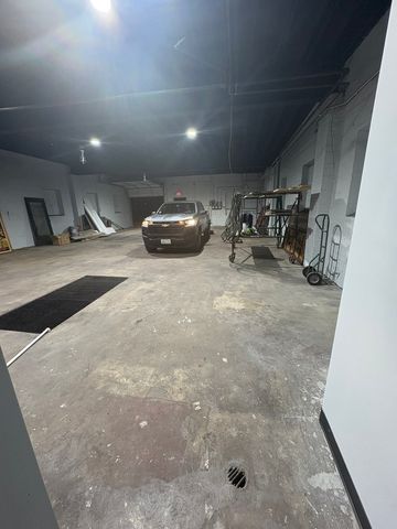 12541 Western Avenue, Blue Island, IL 60406