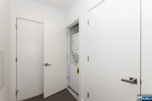 159 Cedar Street 303, Fort Lee, NJ 07024