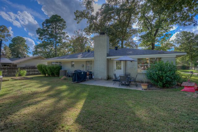 3514 Shadow Wood Drive, Haughton, LA 71037