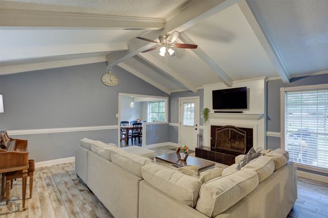 3514 Shadow Wood Drive, Haughton, LA 71037