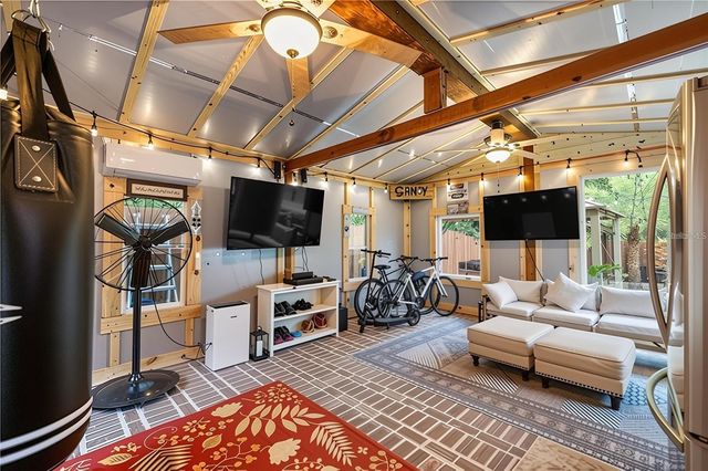 44 SE 9TH TERRACE, Ocala, FL 34471