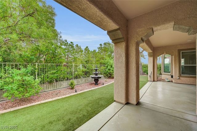 4636 Riva De Romanza Street, Las Vegas, NV 89135