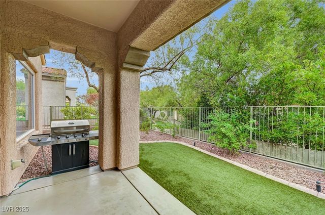 4636 Riva De Romanza Street, Las Vegas, NV 89135