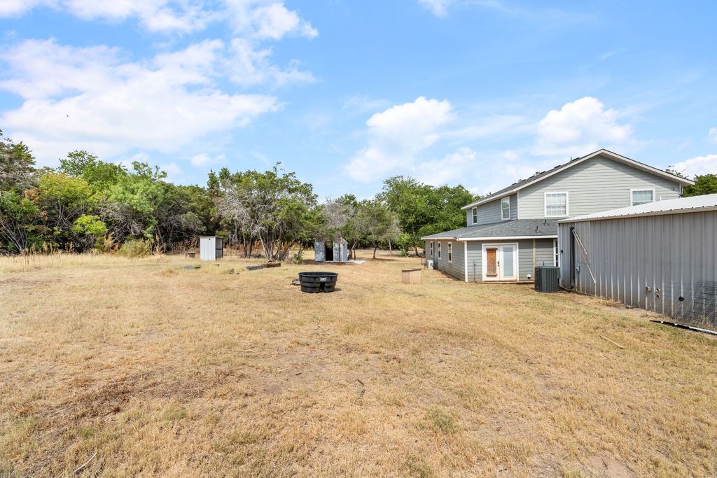 4600 Hunters Glen Court, Granbury, TX 76048 — photo 4