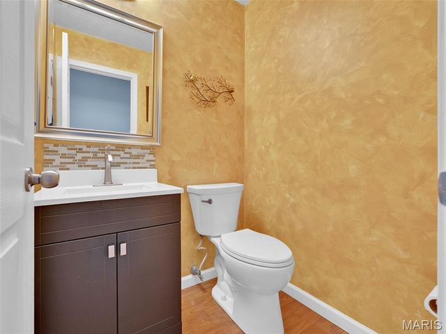 34 Shadow Creek Drive, St Peters, MO 63376