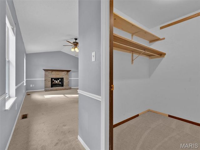 34 Shadow Creek Drive, St Peters, MO 63376