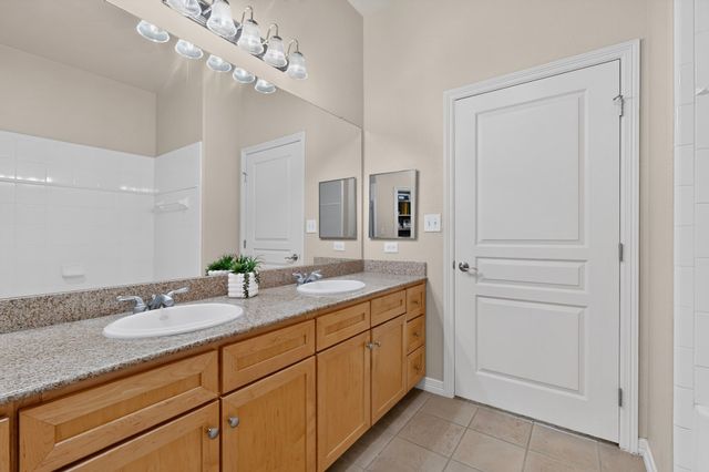 330 Las Colinas Boulevard E 1304, Irving, TX 75039