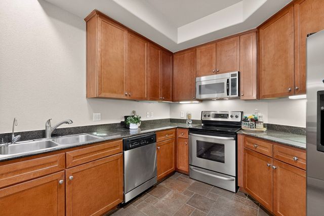 330 Las Colinas Boulevard E 1304, Irving, TX 75039