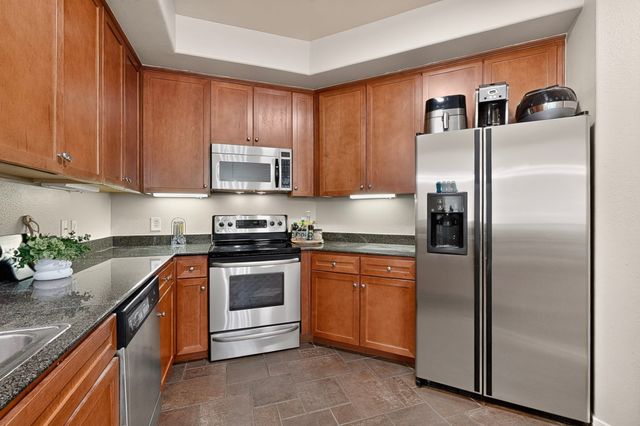 330 Las Colinas Boulevard E 1304, Irving, TX 75039