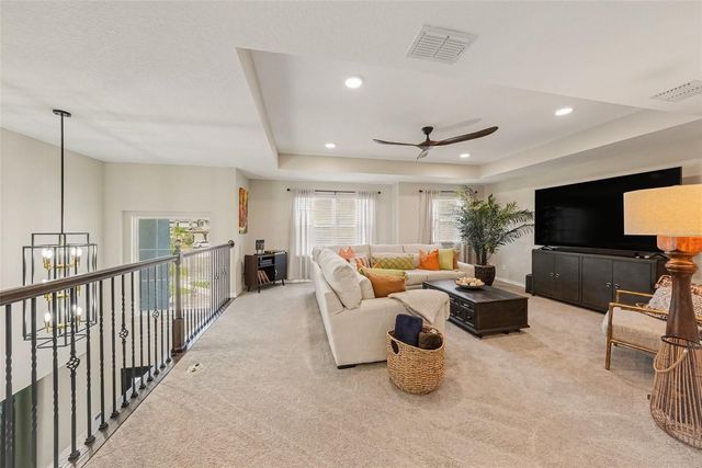 2648 SUNNY PEBBLE LOOP, Zephyrhills, FL 33540