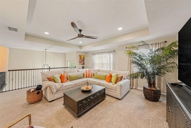 2648 SUNNY PEBBLE LOOP, Zephyrhills, FL 33540