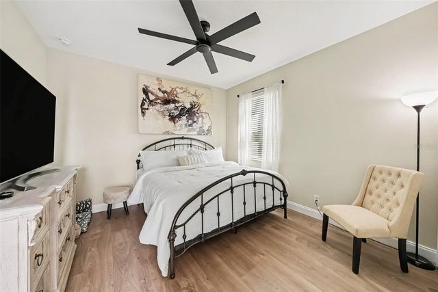 2648 SUNNY PEBBLE LOOP, Zephyrhills, FL 33540