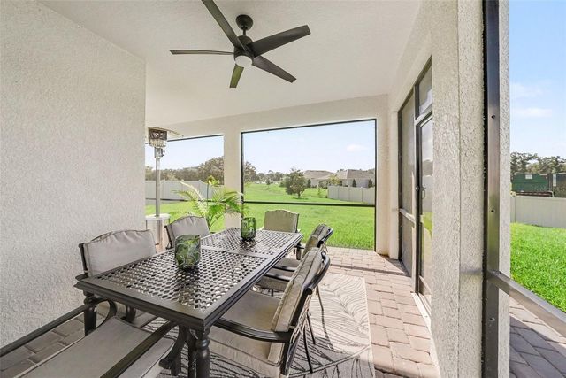 2648 SUNNY PEBBLE LOOP, Zephyrhills, FL 33540