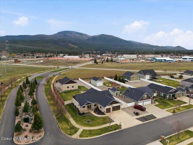 15468 N Pristine CIR, Rathdrum, ID 83858