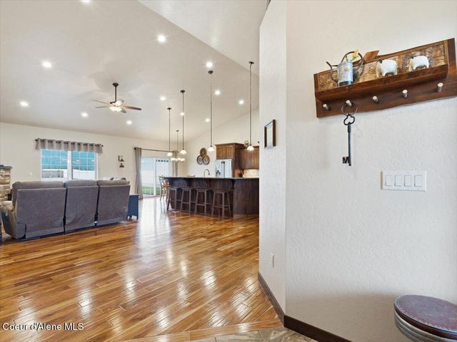 15468 N Pristine CIR, Rathdrum, ID 83858