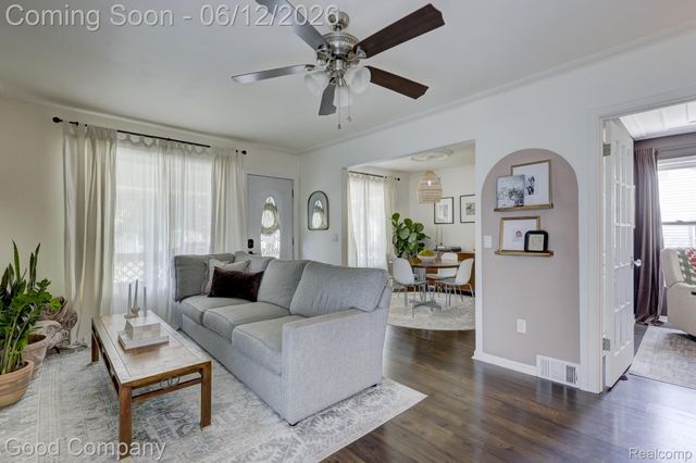1564 Browning Street, Ferndale, MI 48220