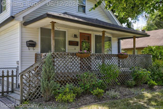 1564 Browning Street, Ferndale, MI 48220