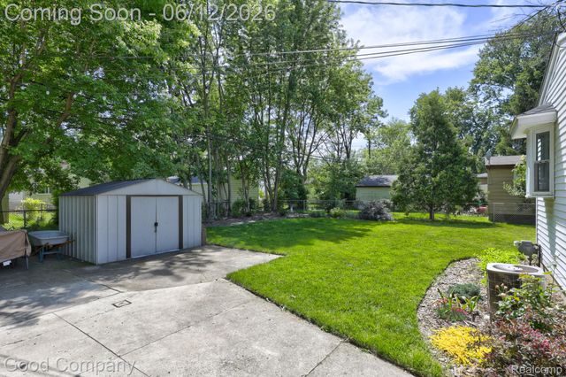 1564 Browning Street, Ferndale, MI 48220