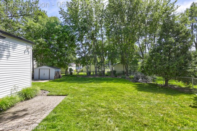 1564 Browning Street, Ferndale, MI 48220