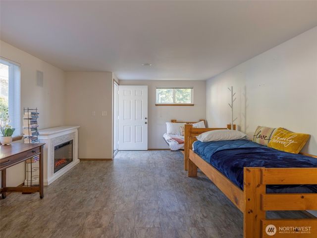 81 Seamount Drive, Brinnon, WA 98320