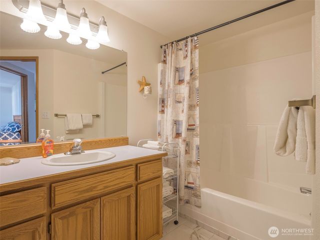 81 Seamount Drive, Brinnon, WA 98320