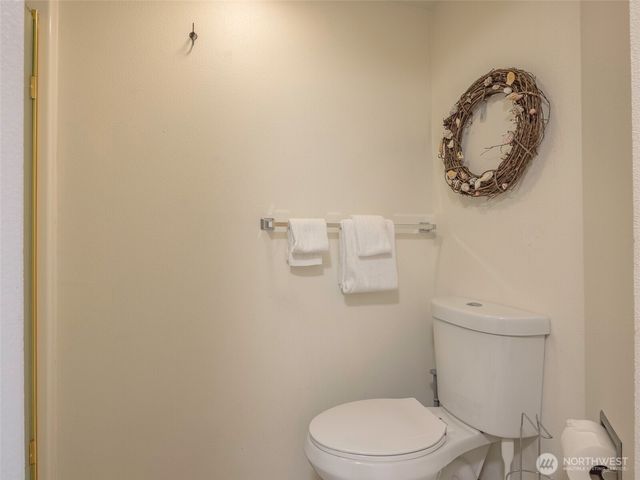 81 Seamount Drive, Brinnon, WA 98320