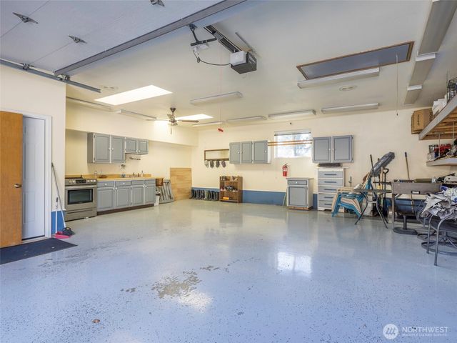 81 Seamount Drive, Brinnon, WA 98320