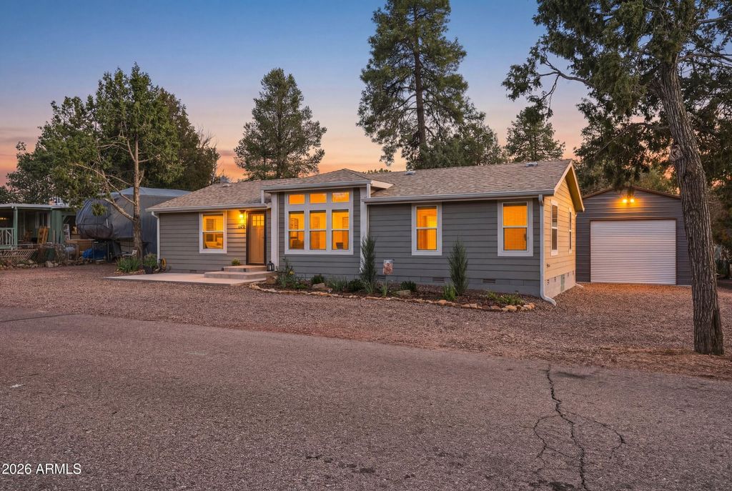 Image 5 of property listing at 505 E McKamey Street, Payson, AZ 85541