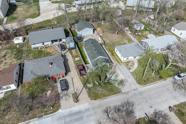 735 N Doris St, Wichita, KS 67212