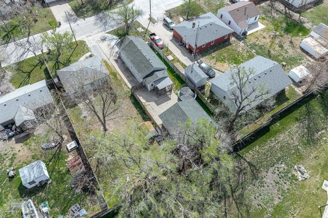 735 N Doris St, Wichita, KS 67212