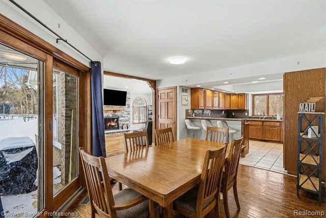 3172 Shadow Brook Lane, Pinckney, MI 48169