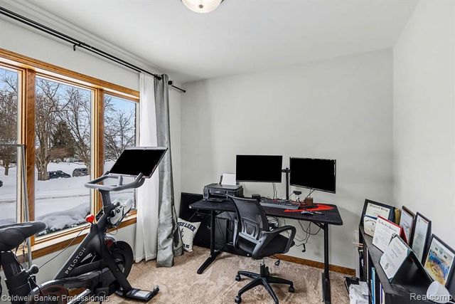 3172 Shadow Brook Lane, Pinckney, MI 48169