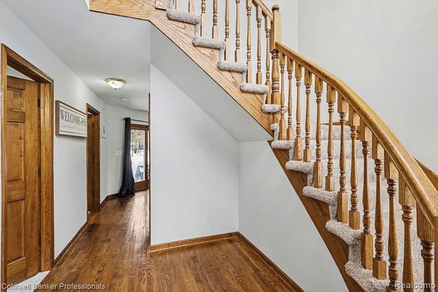 3172 Shadow Brook Lane, Pinckney, MI 48169