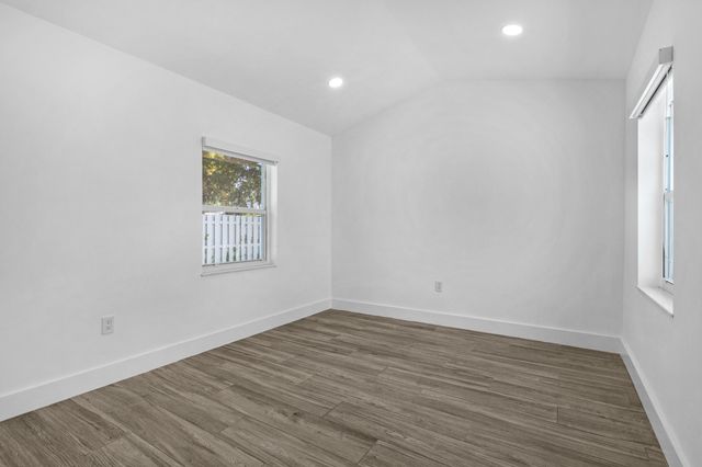 245 SW 20TH Street, Fort Lauderdale, FL 33315