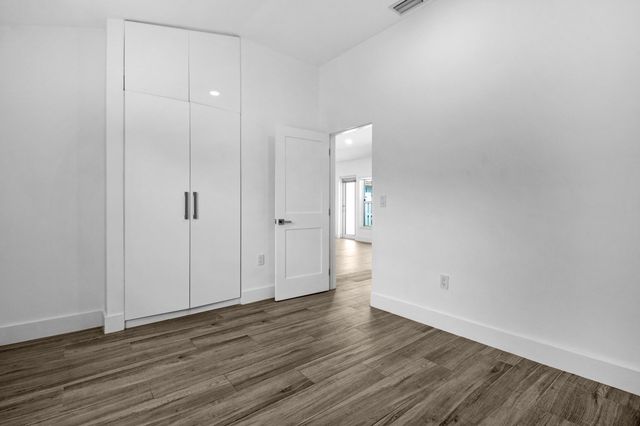245 SW 20TH Street, Fort Lauderdale, FL 33315