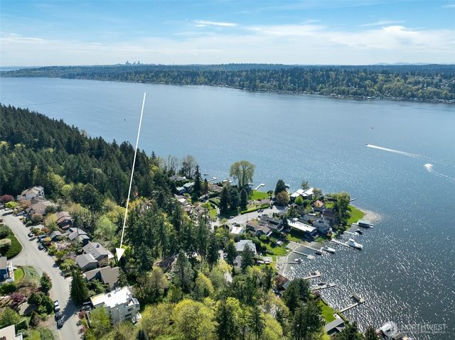 15211 61st Place NE, Kenmore, WA 98028